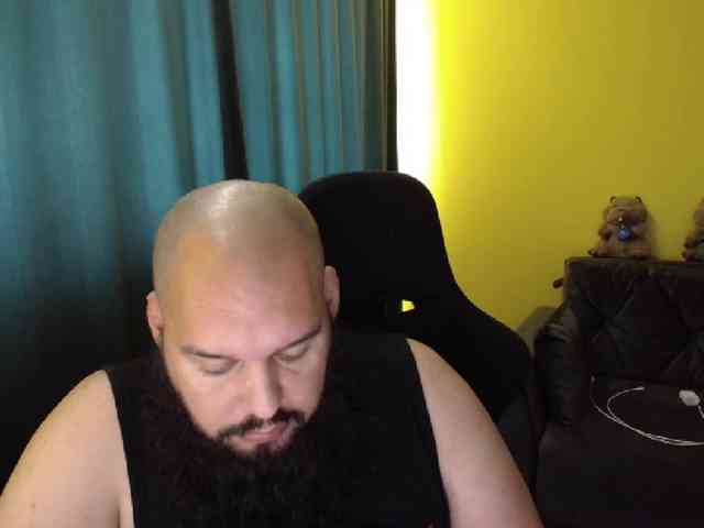 GuesssWho24