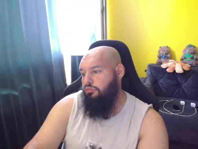 guessswho24 Live Webcam on BongaCams