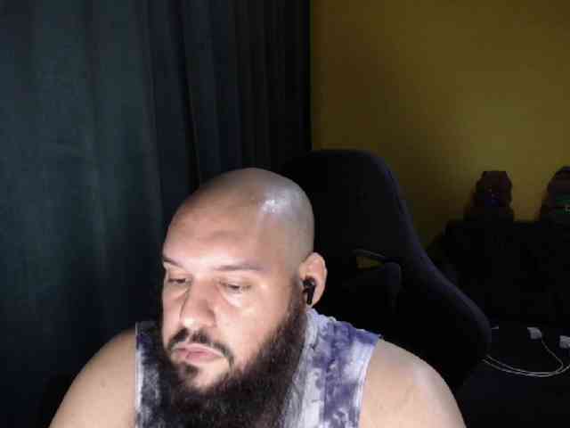 GuesssWho24