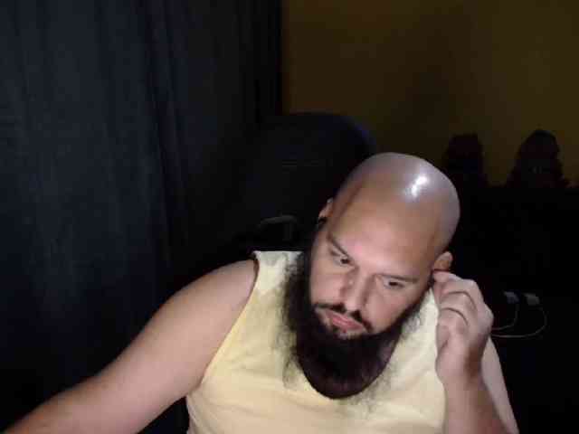 GuesssWho24
