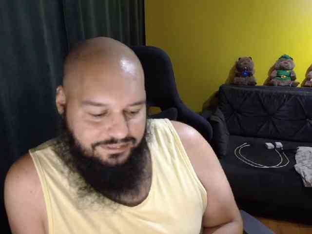 GuesssWho24