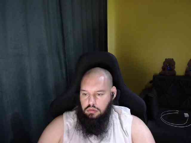 GuesssWho24