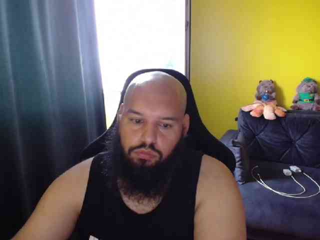 guessswho24