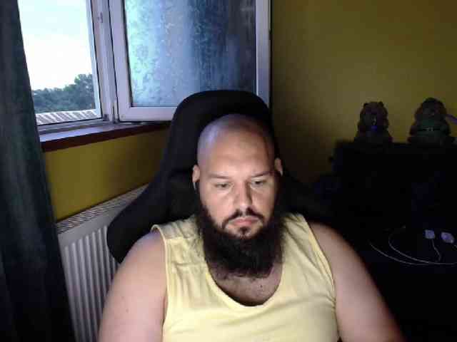 guessswho24