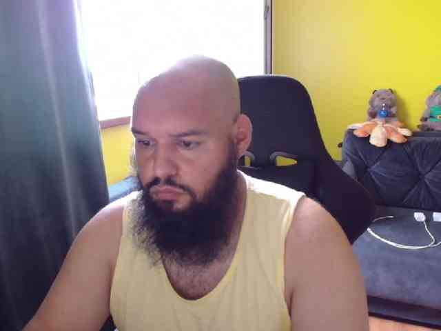 guessswho24