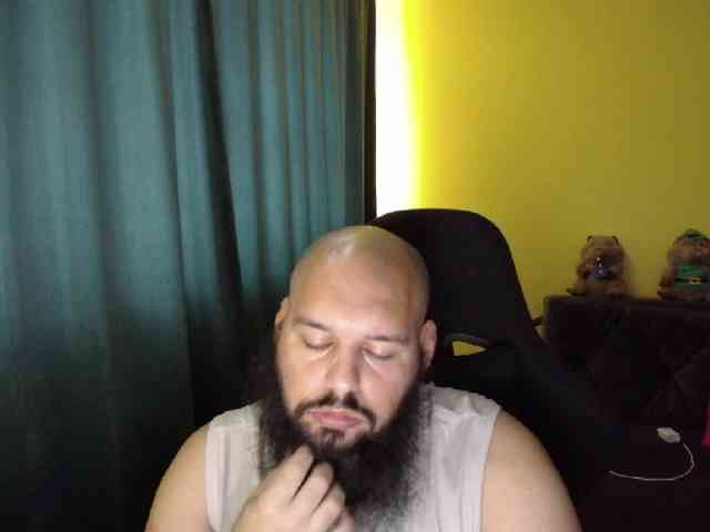 GuesssWho24