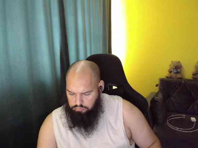 guessswho24