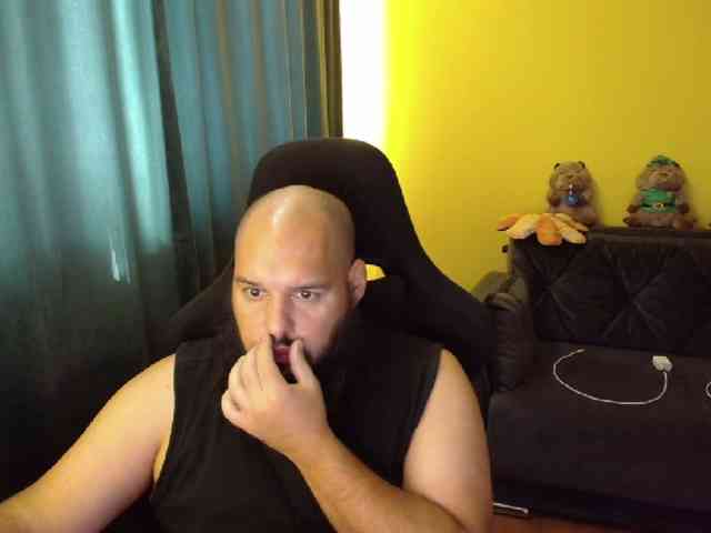 guessswho24