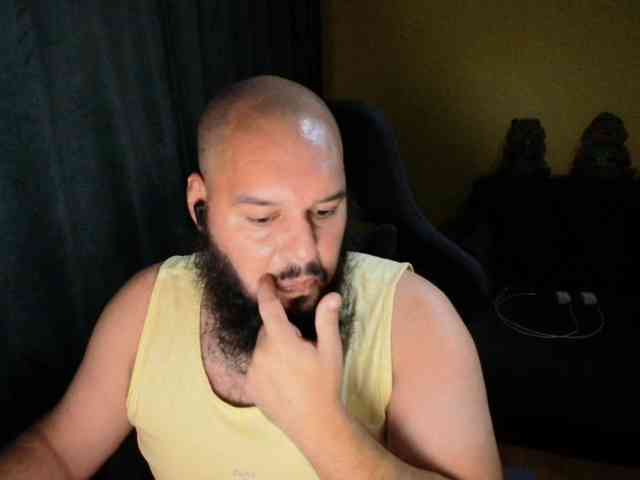 guessswho24