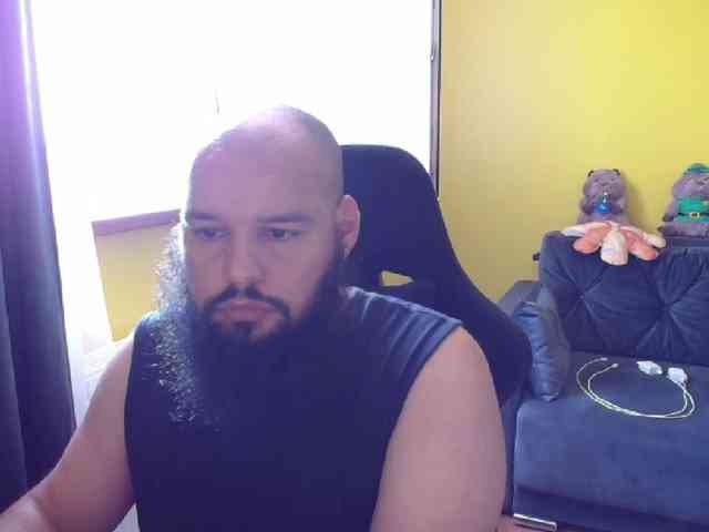 guessswho24