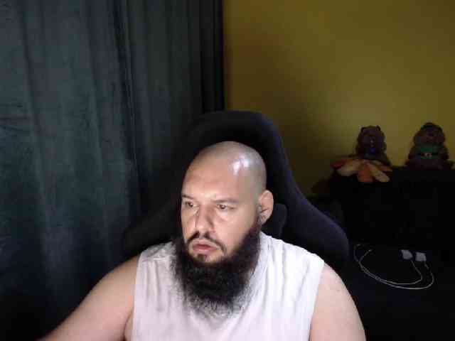 GuesssWho24