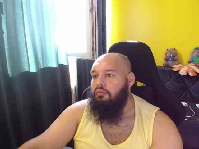GuesssWho24