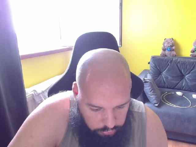 guessswho24