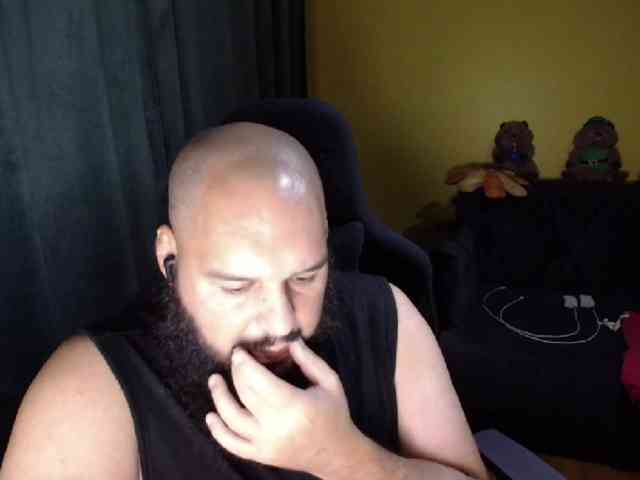 GuesssWho24