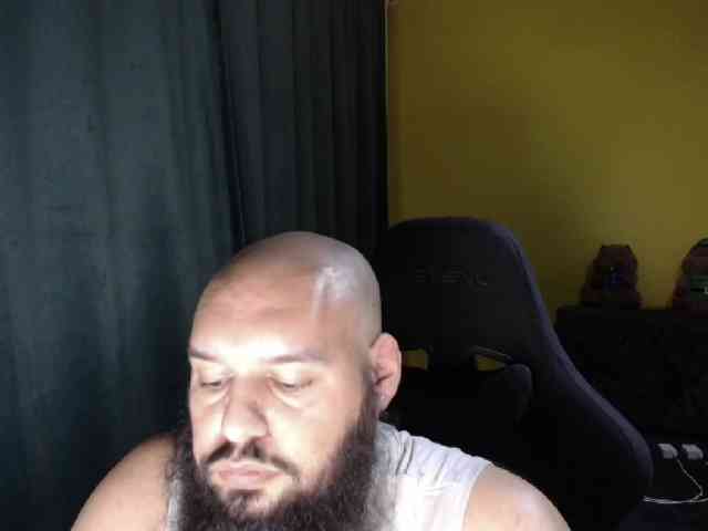 guessswho24
