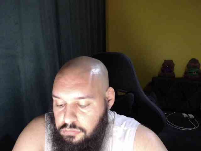 guessswho24