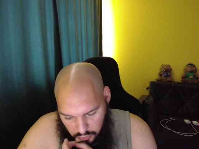 guessswho24