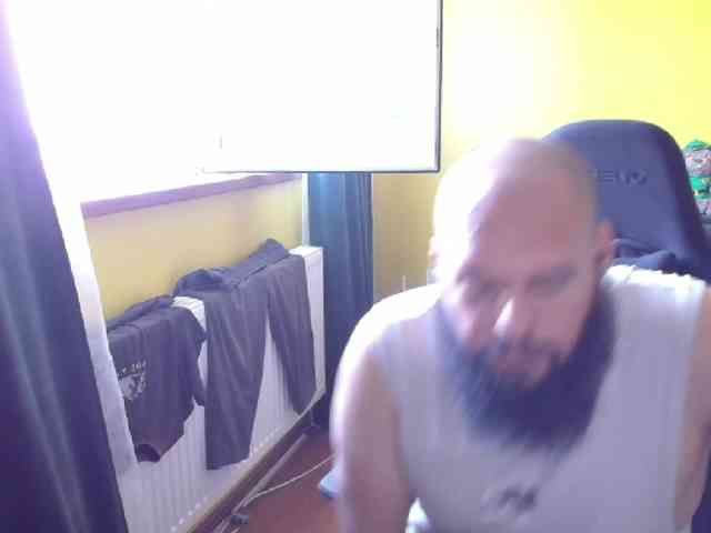guessswho24