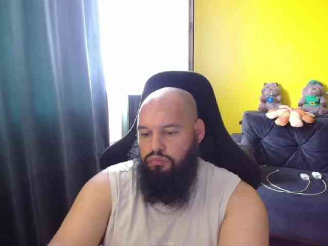 guessswho24