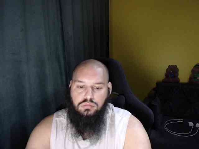 GuesssWho24
