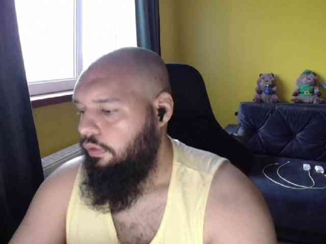 guessswho24