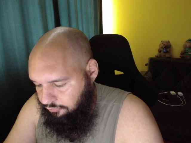guessswho24