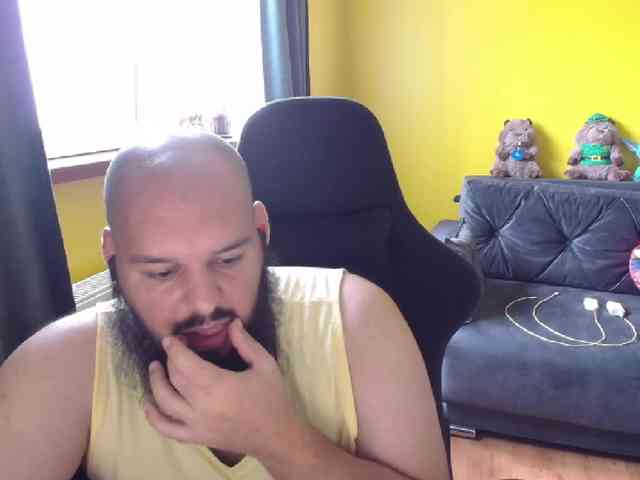 guessswho24 guessswho24