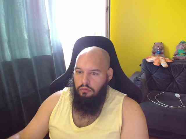 GuesssWho24