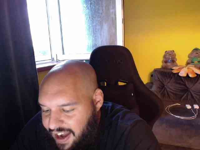 guessswho24