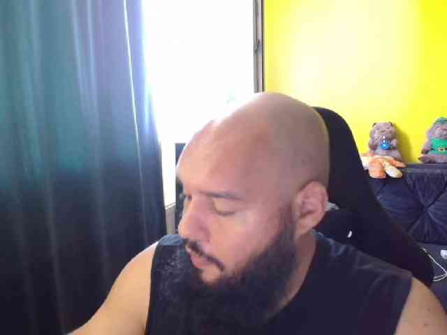 GuesssWho24