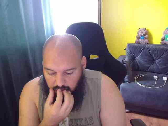 guessswho24 Sex Cam Show