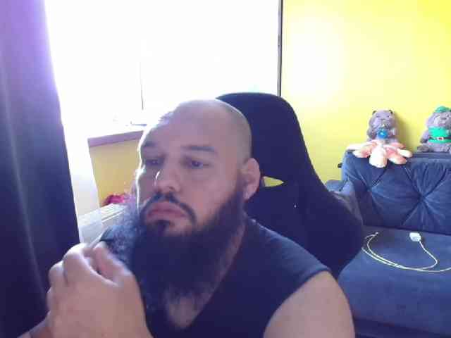 GuesssWho24
