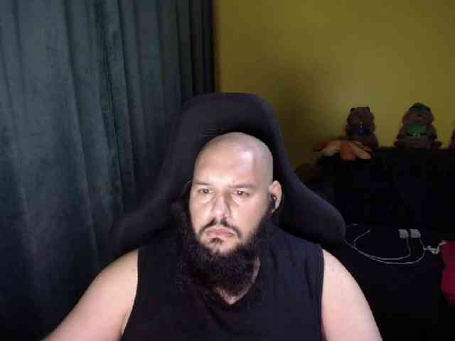 GuesssWho24