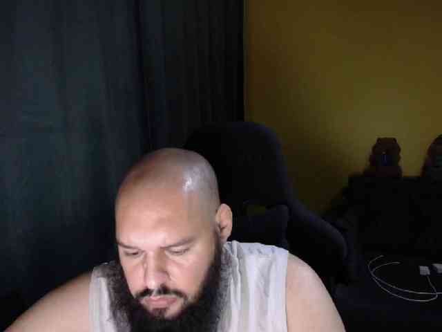 guessswho24