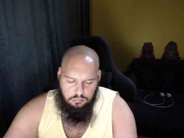 GuesssWho24