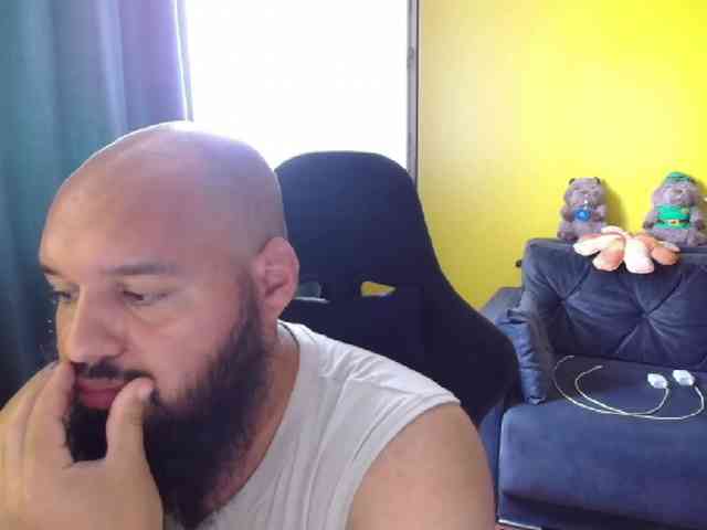 guessswho24