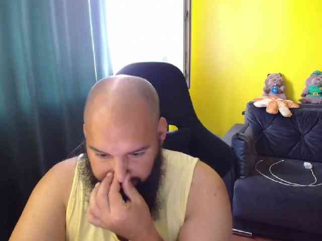 GuesssWho24