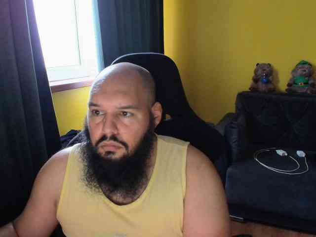 GuesssWho24