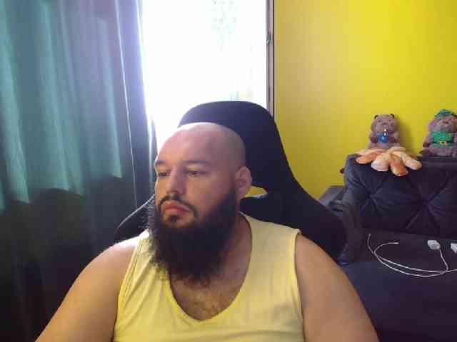 guessswho24