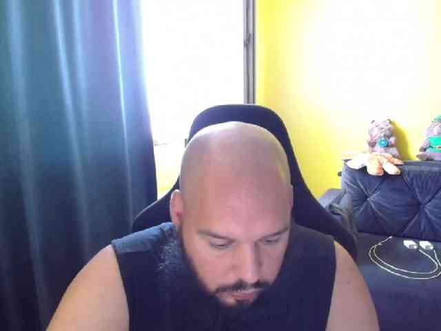 GuesssWho24