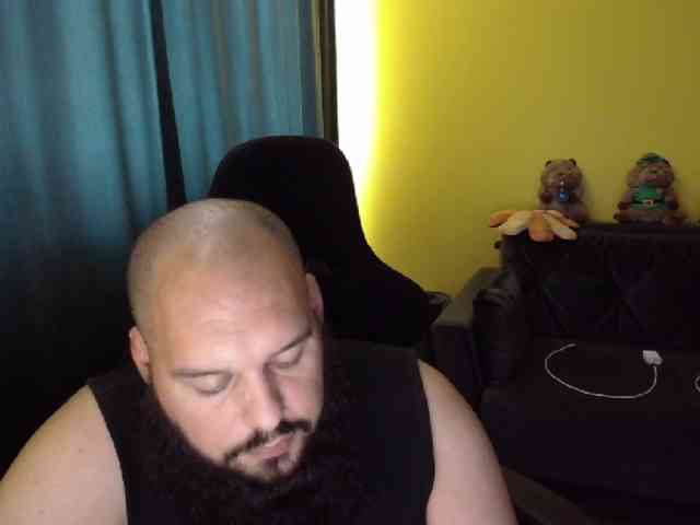 GuesssWho24