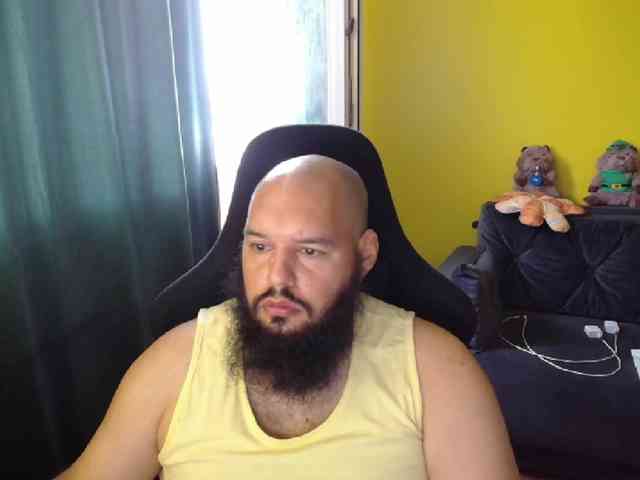 guessswho24
