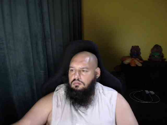 GuesssWho24