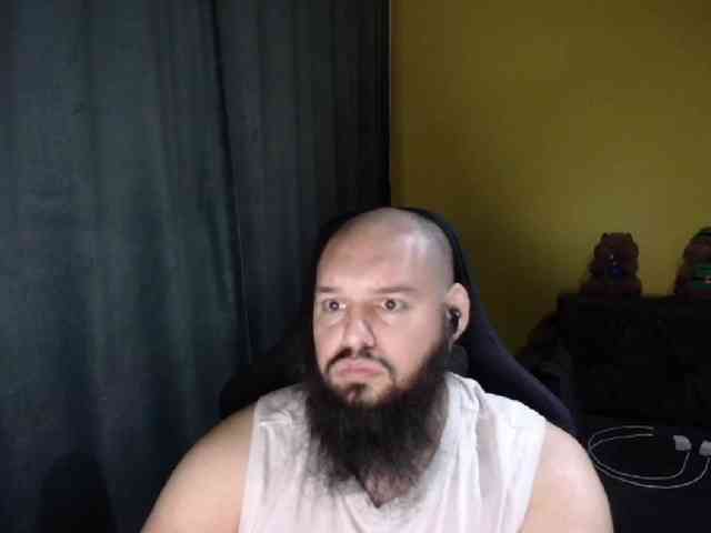 guessswho24