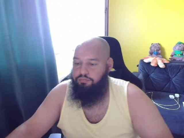 GuesssWho24