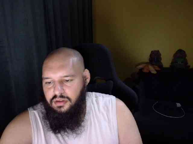 GuesssWho24