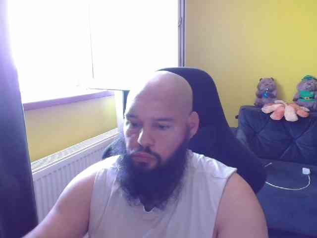 guessswho24