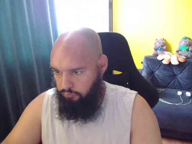 guessswho24