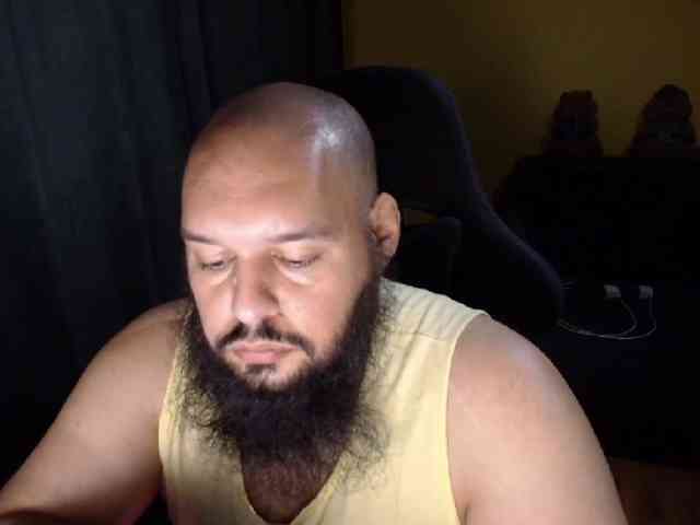 GuesssWho24
