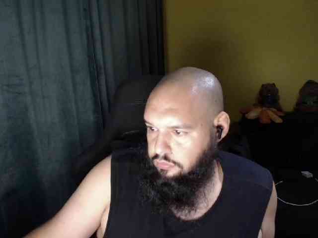 GuesssWho24
